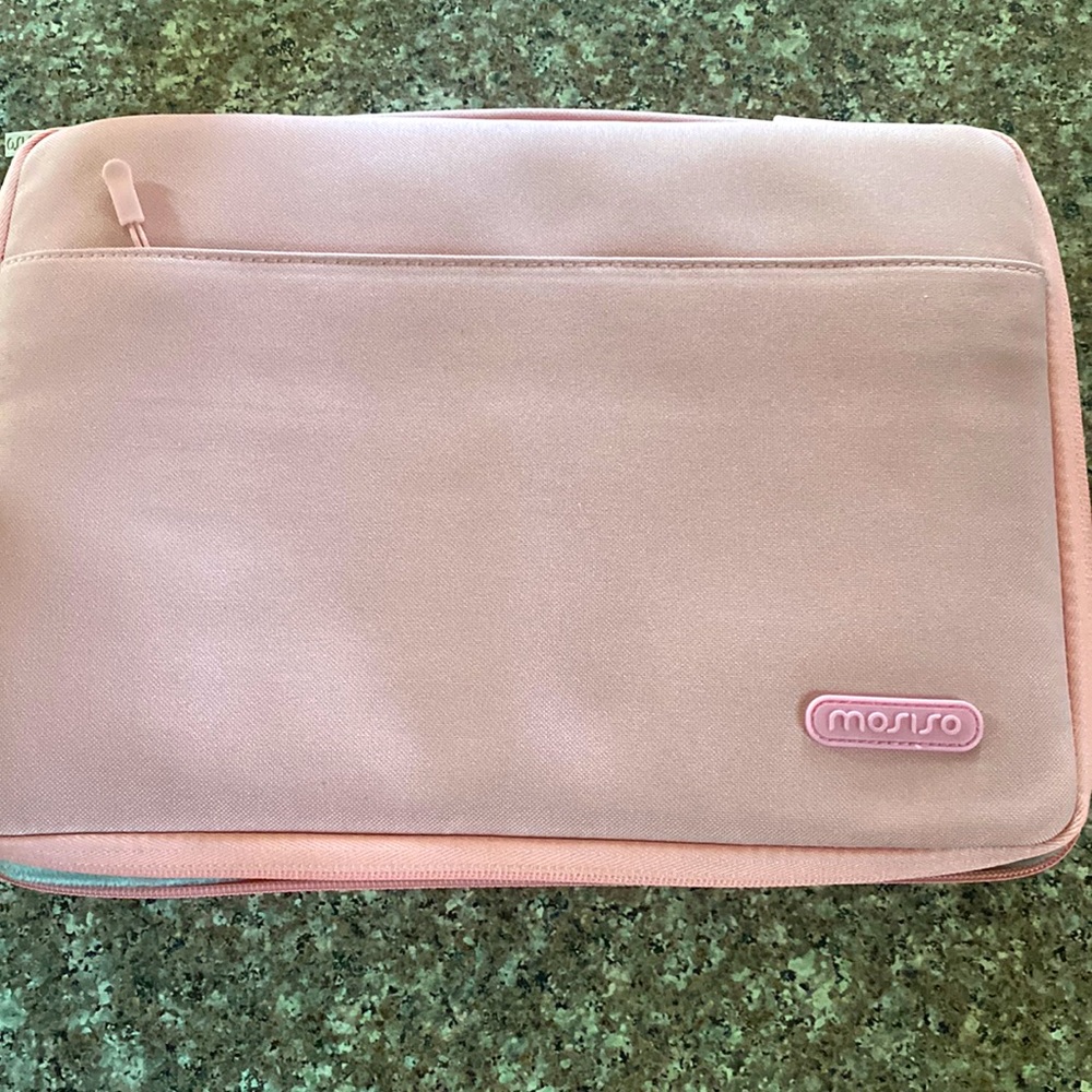 NWT Laptop Travel Case